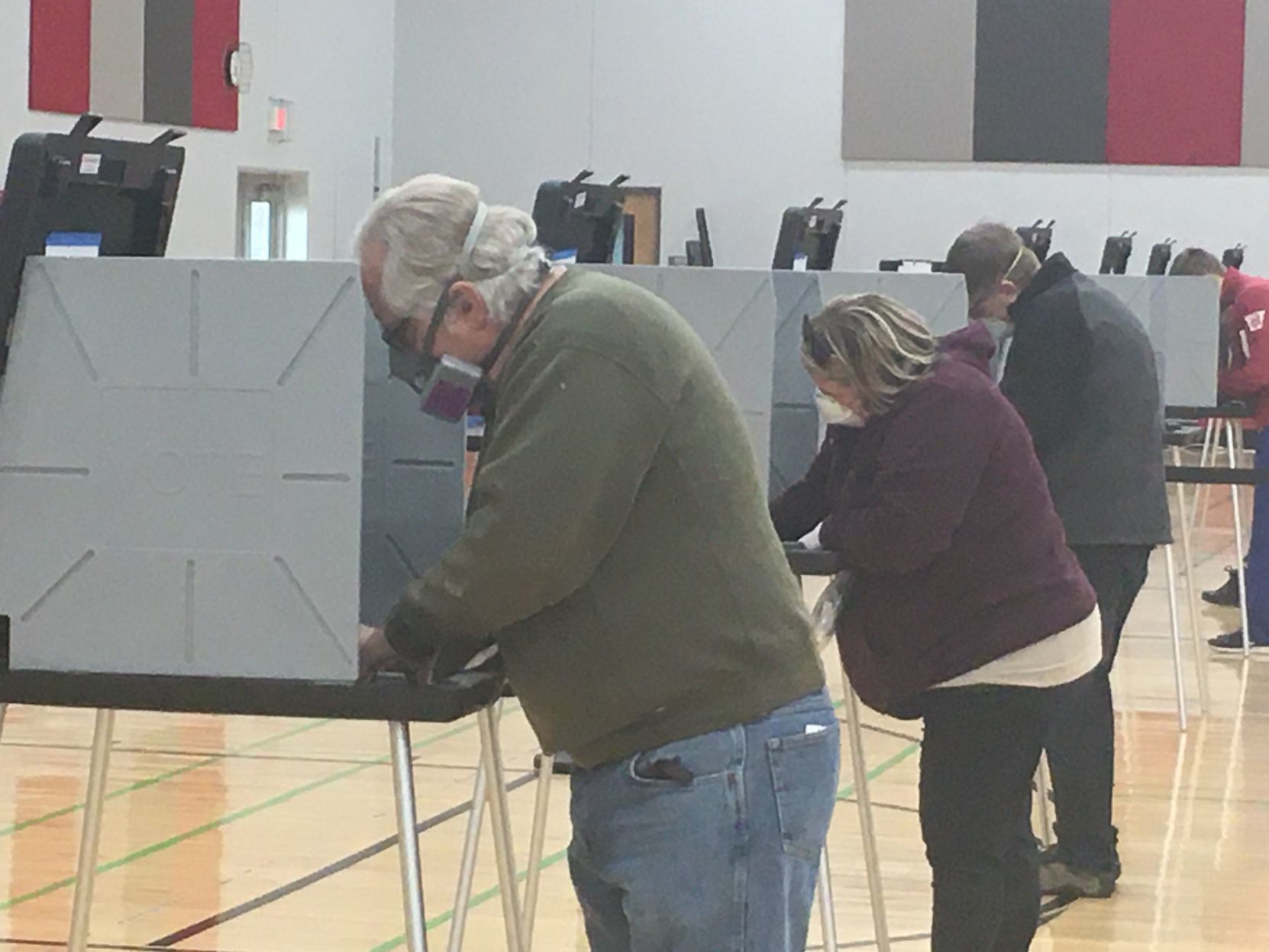 Middleton votes